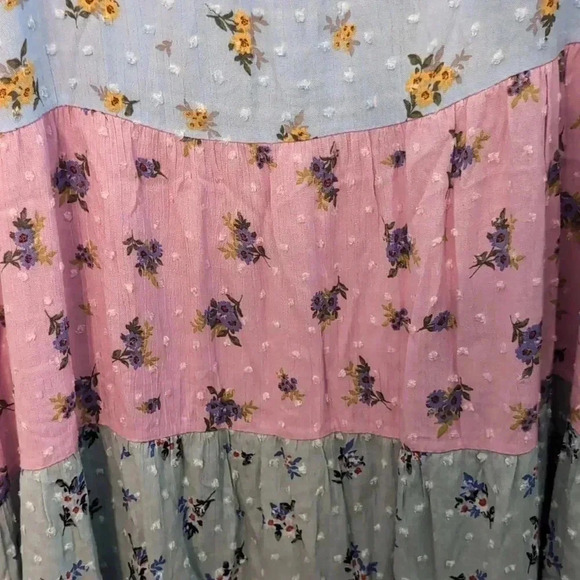 Chic Soul Three tiered Floral Top - Picture 2 of 7